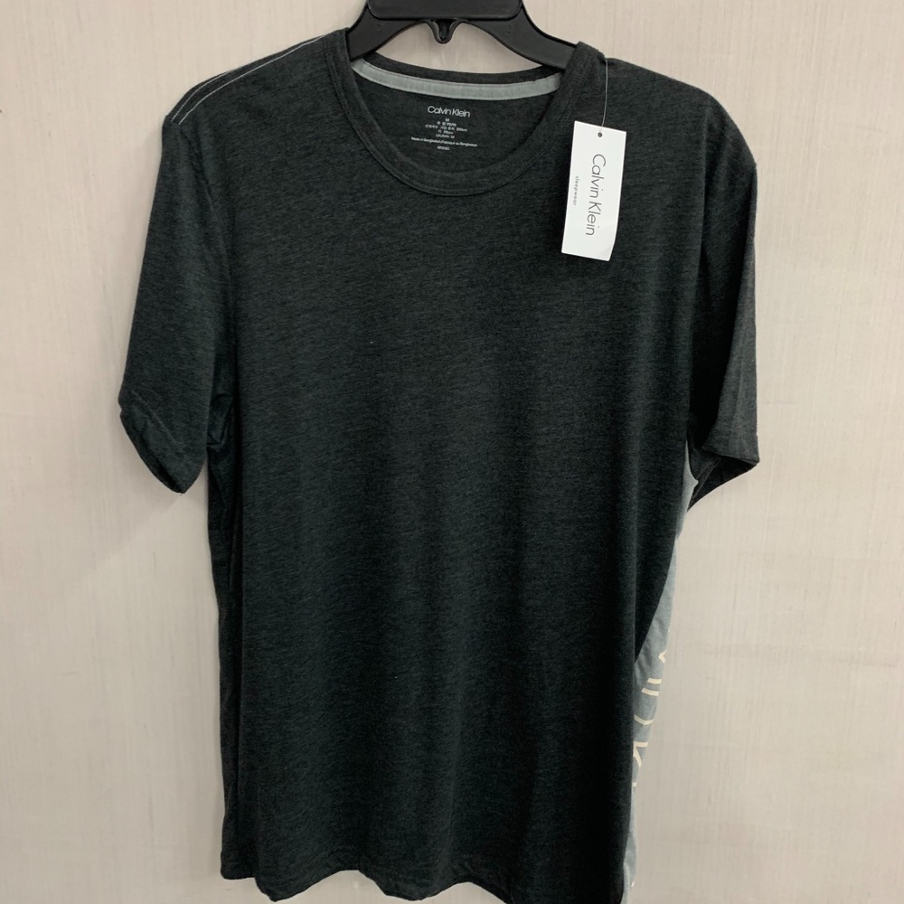 NWT Calvin Klein Grey Men's Top Size Medium